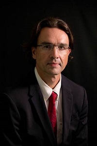 Dr. Marcelo Volpon